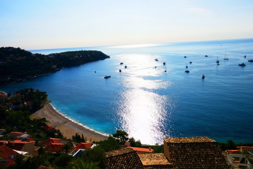 Apartment Roquebrune-Cap-Martin 280m² Border beaches and Monaco ISM Property