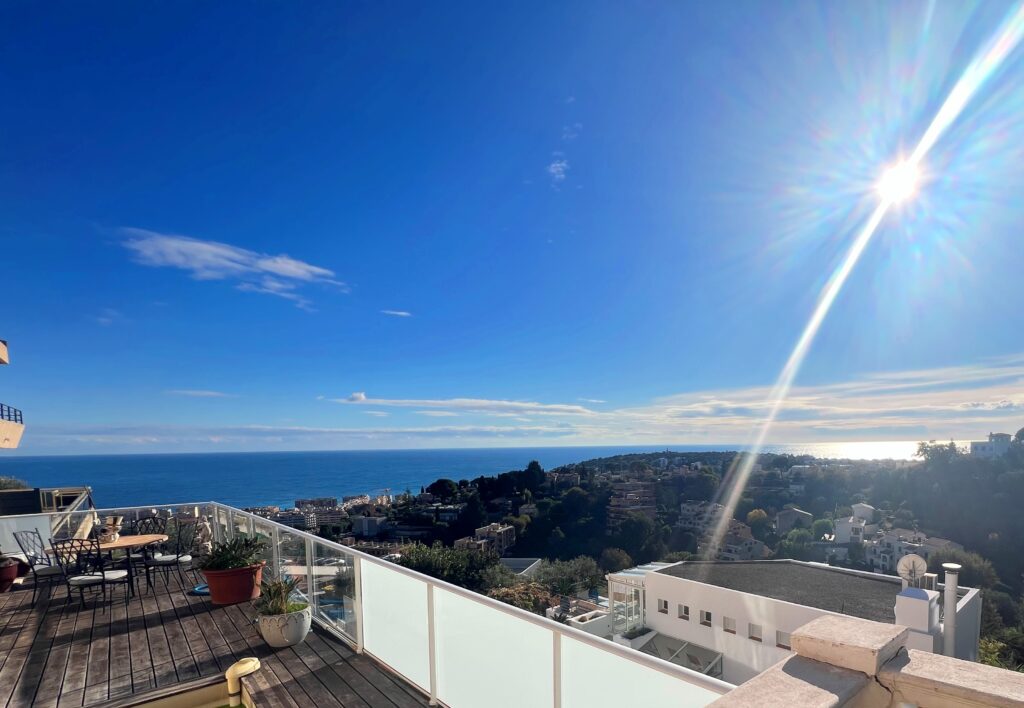 Villa Roquebrune-Cap-Martin 180m² , open sea view, near Monaco ISM Property