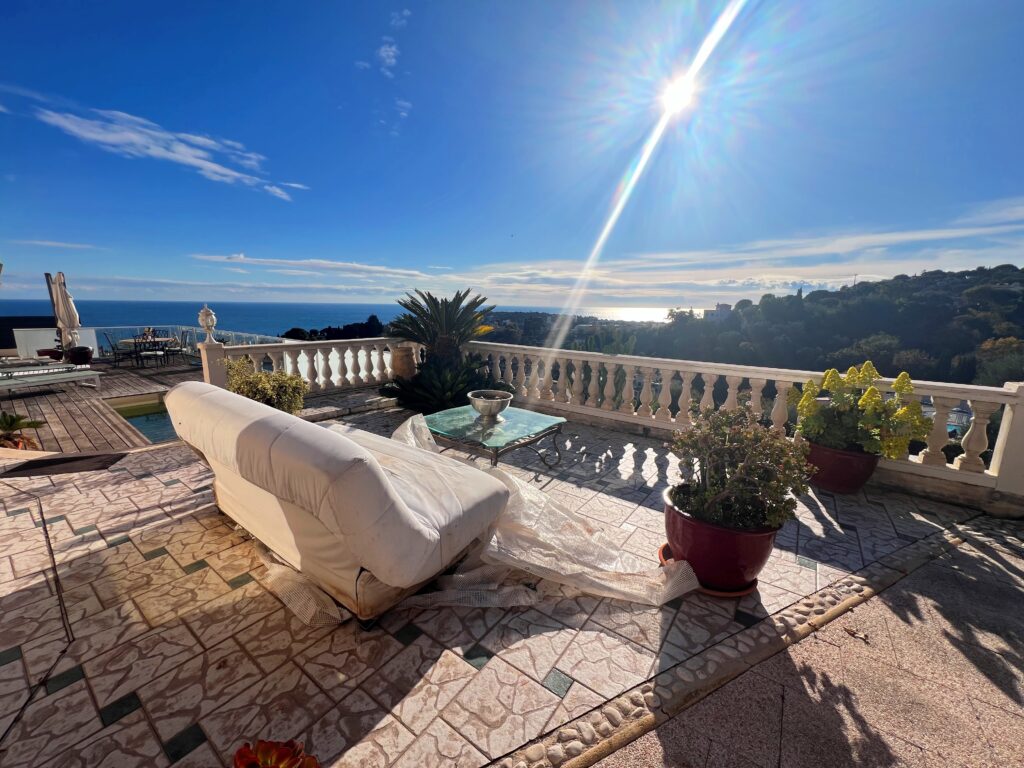 Villa Roquebrune-Cap-Martin 180m² , open sea view, near Monaco ISM Property