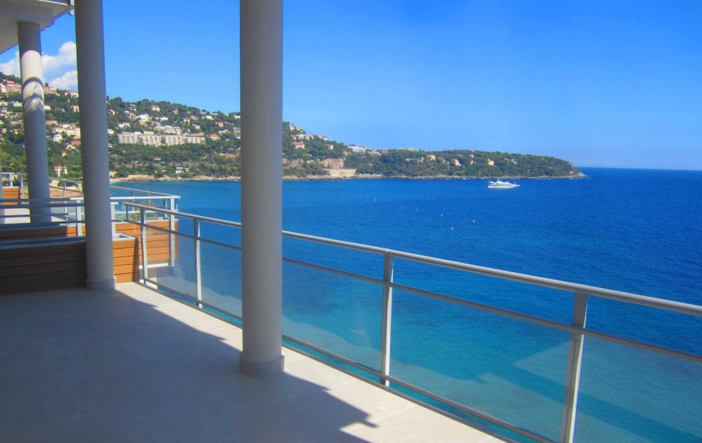 Appartement Roquebrune-Cap-Martin 150m² Premiere lignie, proche Monaco ISM Property