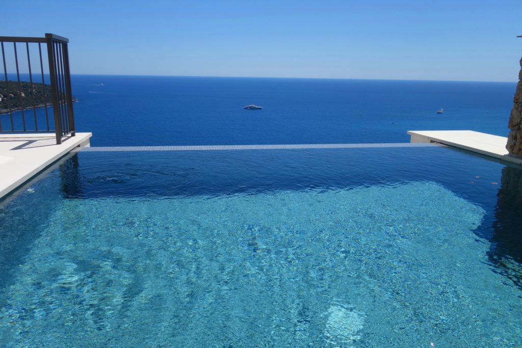 Villa Roquebrune-Cap-Martin 340m² Near beaches,Golf Bleu, near Monaco ISM Property