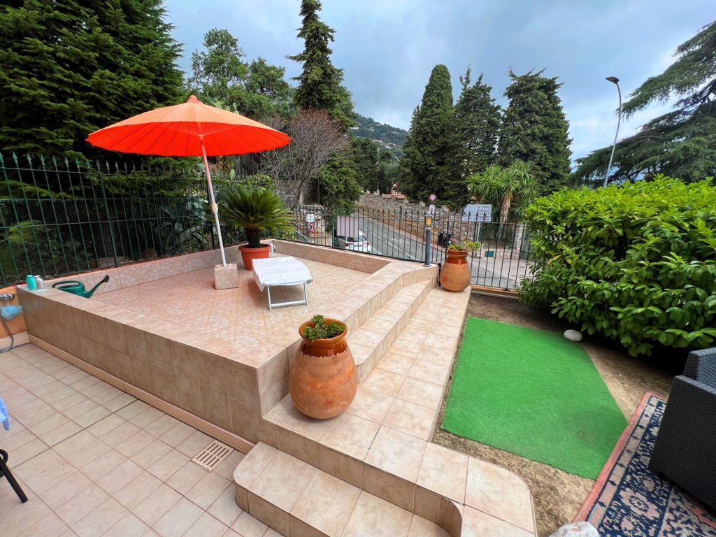 Apartment Roquebrune-Cap-Martin 60m² Garden-Terrace of 100m² ISM Property