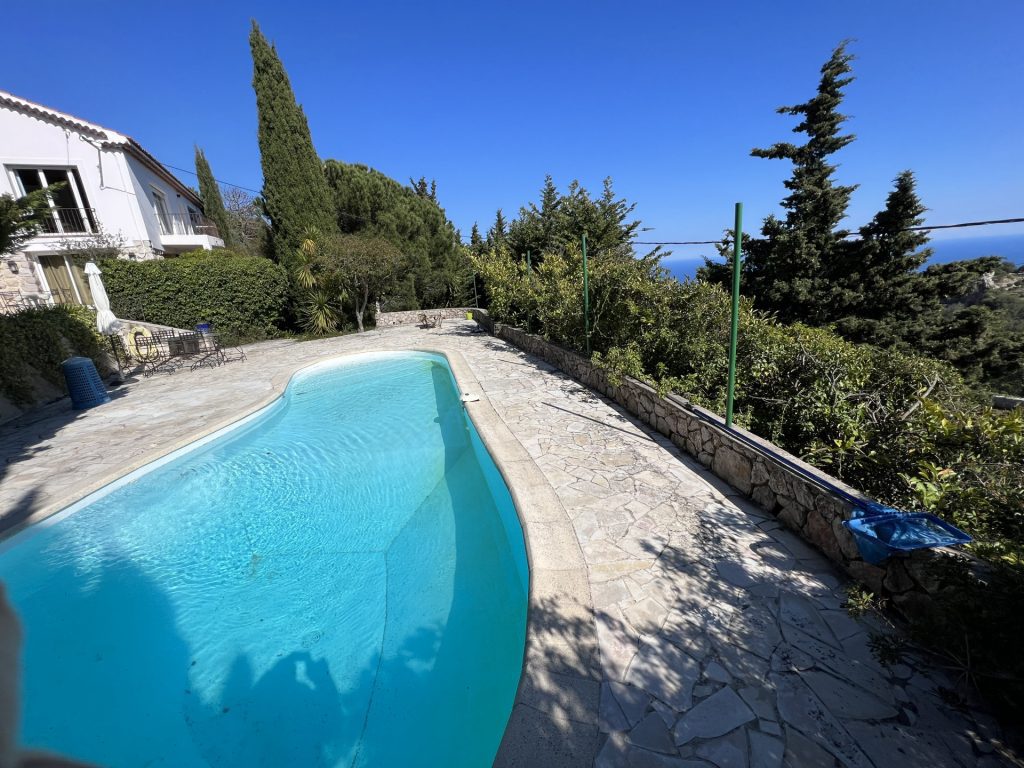 Villa La Turbie 200m² Proche Monaco, vue mer ISM Property