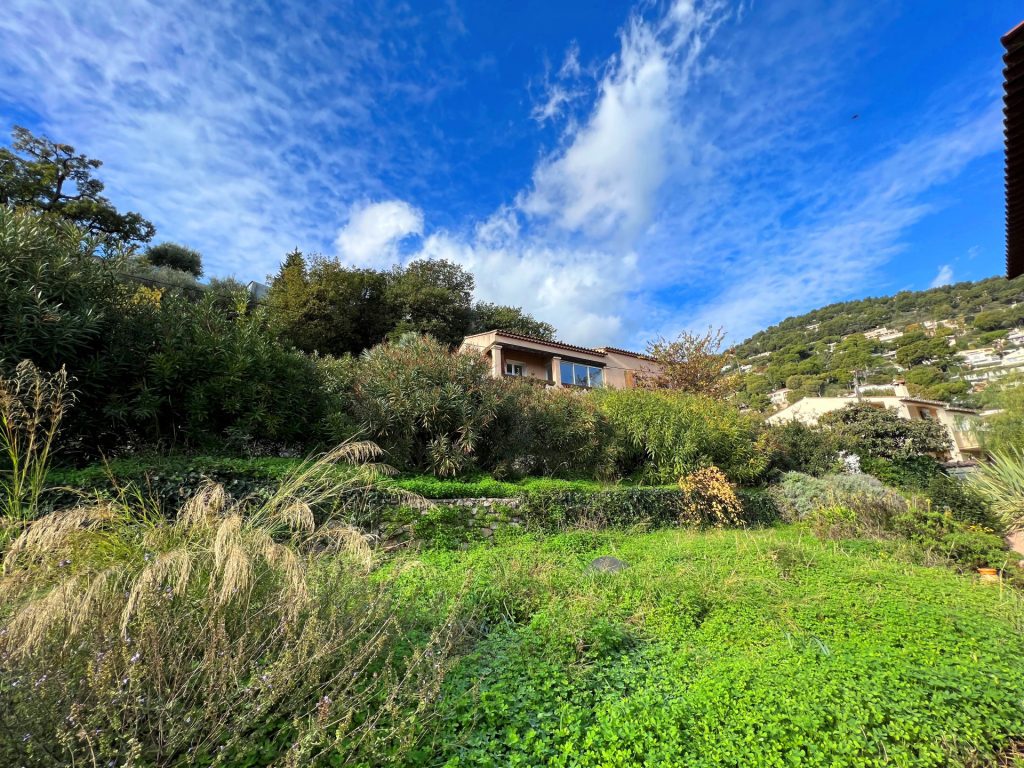 Villa Roquebrune-Cap-Martin 200m² Calme, Vue , proche Monaco ISM Property