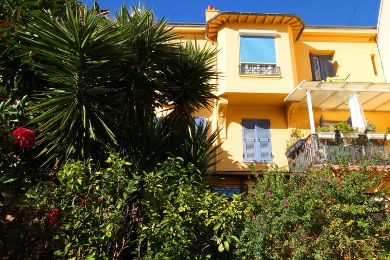 Apartment Beausoleil 95m² Border Monaco, private garden ISM Property