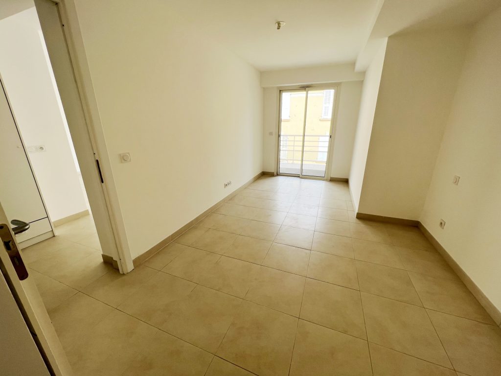 Apartment Beausoleil 76m² Border Monaco,Quiet area ISM Property