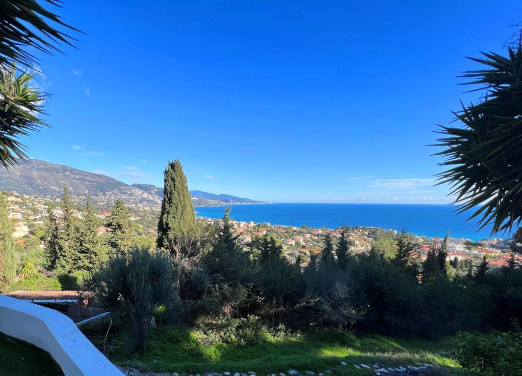Villa Roquebrune-Cap-Martin 100m² Open sea view, quiet area, near MONACO ISM Property