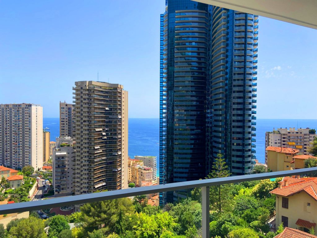 Appartement Beausoleil 80m² A pieds de Monaco, vue mer, terrasse ISM Property