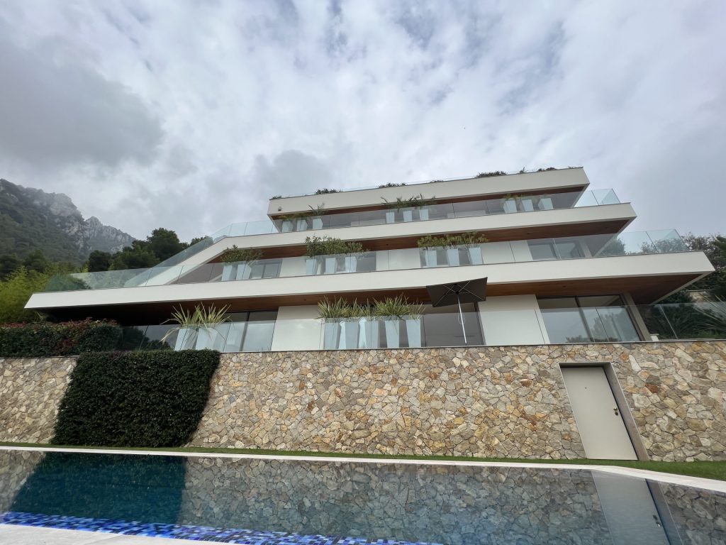 Villa Roquebrune-Cap-Martin 350m² View over MONACO, sea view ISM Property