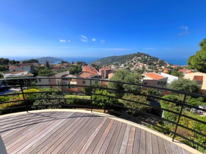 Roof level, sea view in Villefranche sur mer ISM Property