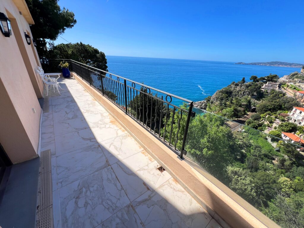 Vue mer Panoramique ,calme, proche Monaco ISM Property
