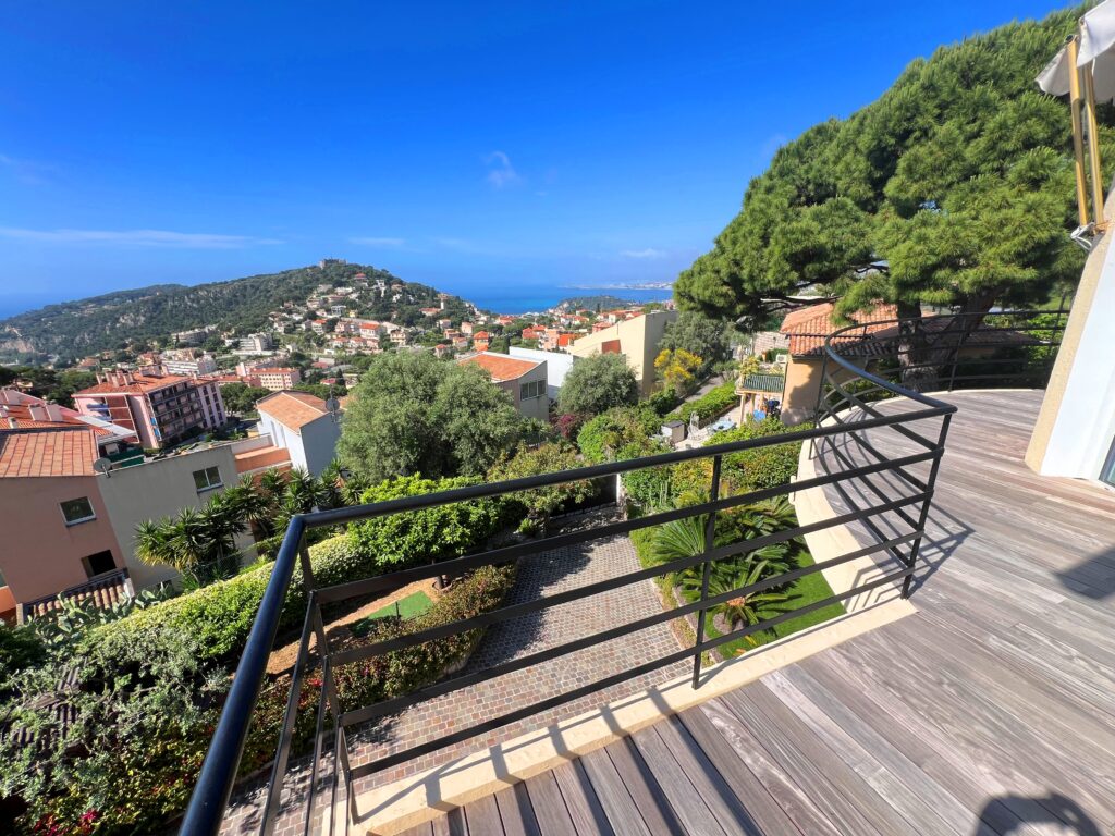 Roof level, sea view in Villefranche sur mer ISM Property