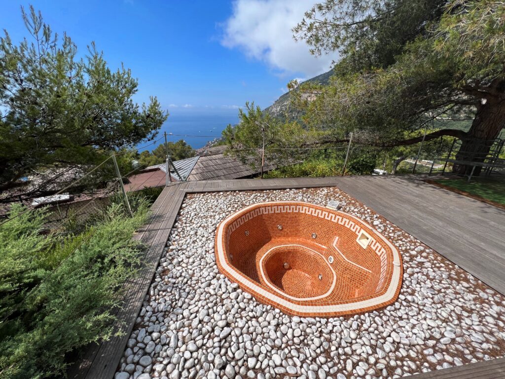 Villa proche Monaco, grande terrain, Villa 300m² ISM Property