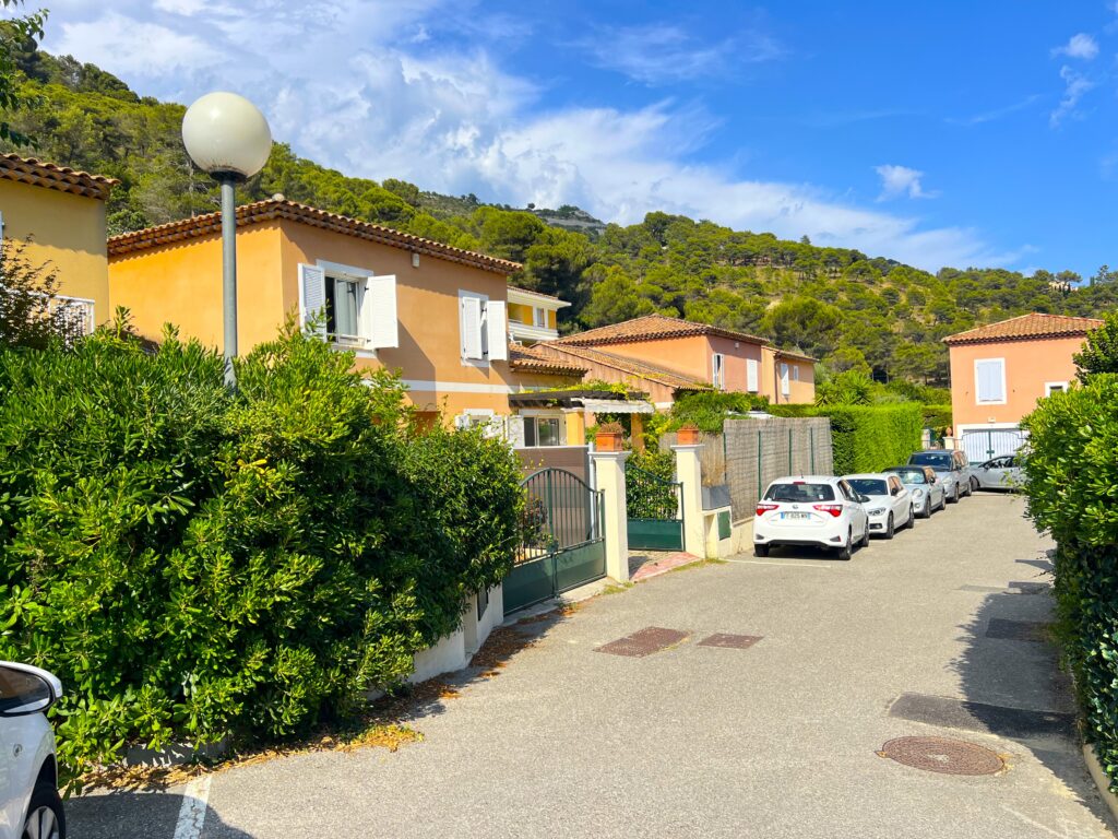 Proche de village d'Eze , proche de Monaco ISM Property