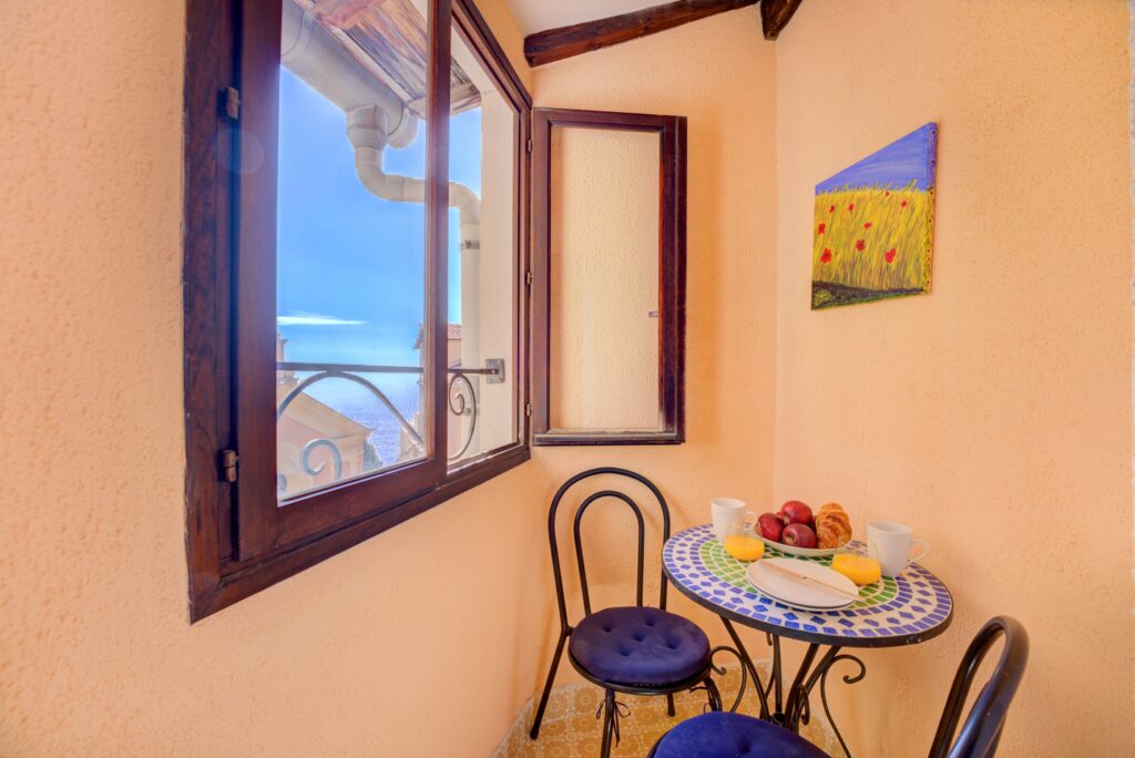 Open sea view, house in the old town ISM Property