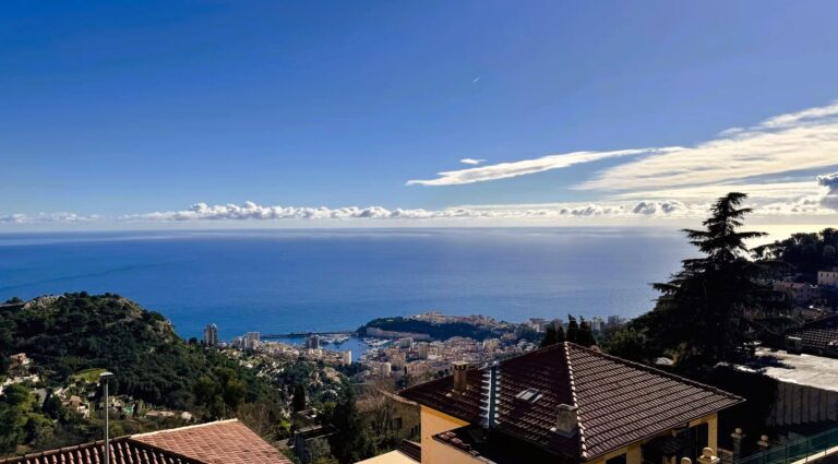 Villa in the town of La Turbie , open sea view ISM Property