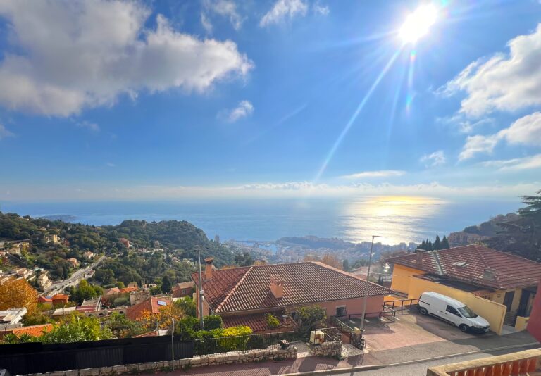 Villa proche Monaco à La Turbie , vue mer ISM Property