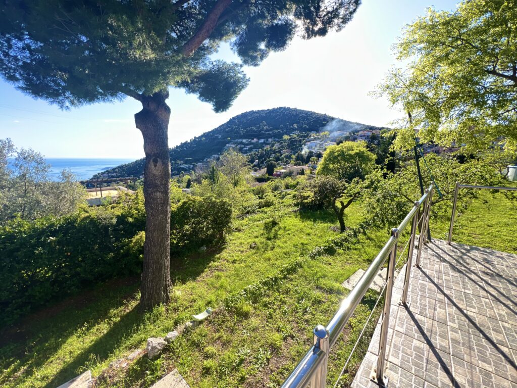 Sea View Villa with Large Plot in La Turbie - Development Opportunity ISM Property