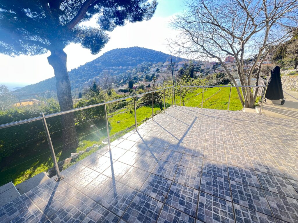 Sea View Villa with Large Plot in La Turbie - Development Opportunity ISM Property