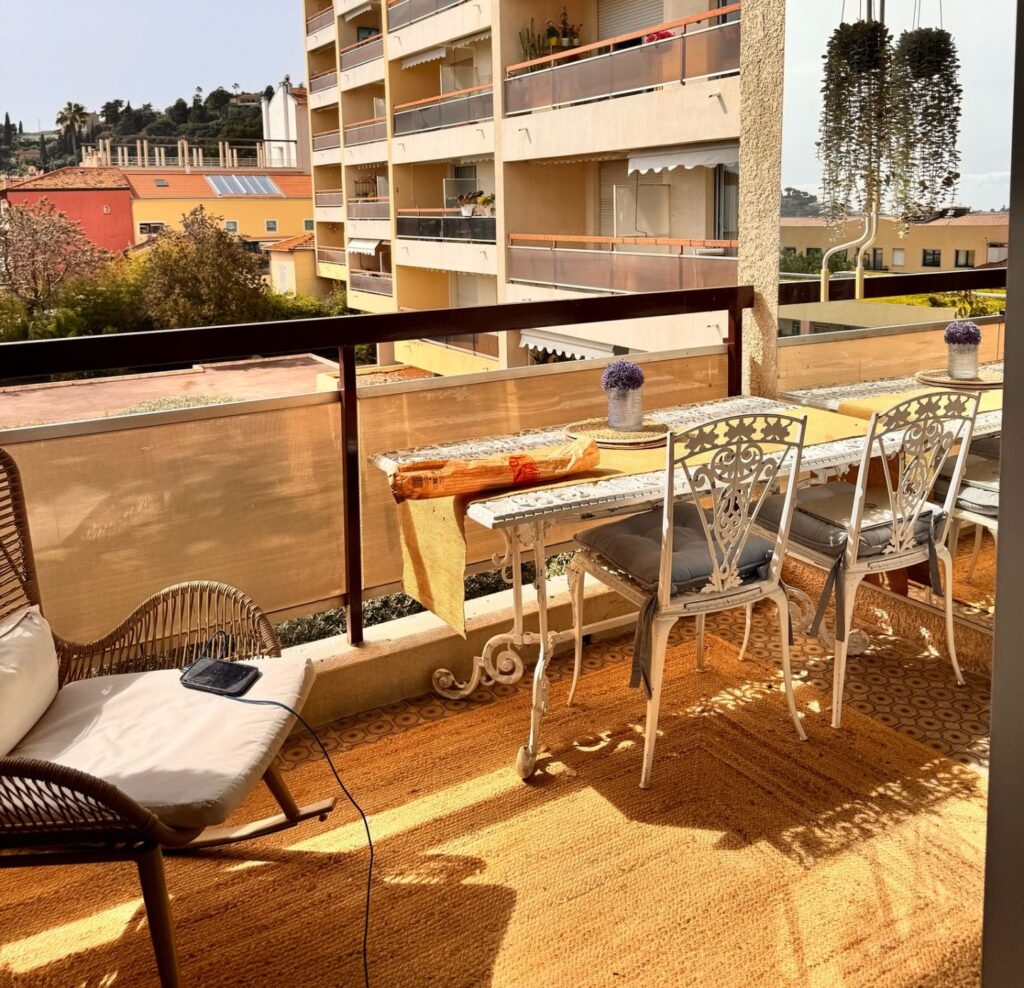 Proche plage , centre ville, piscine ISM Property