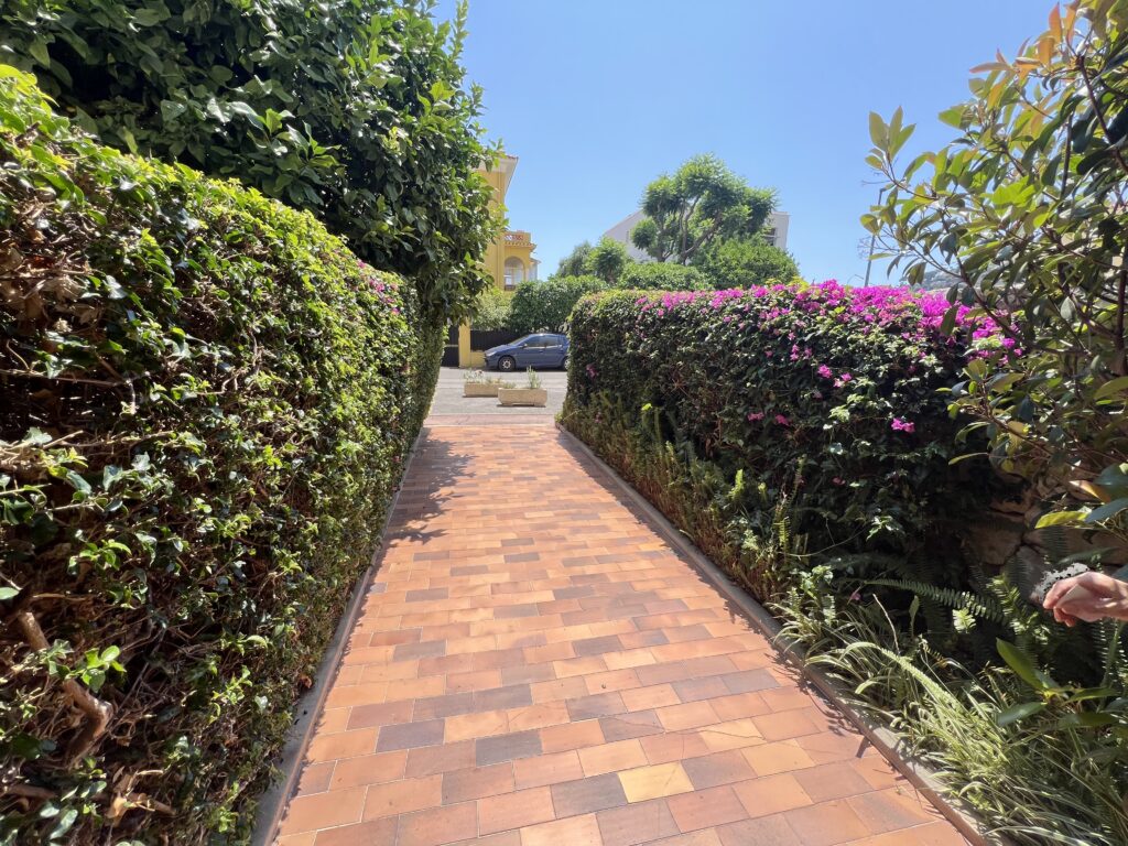 Vue mer, calme, terrasse , Villefranche-sur-mer ISM Property