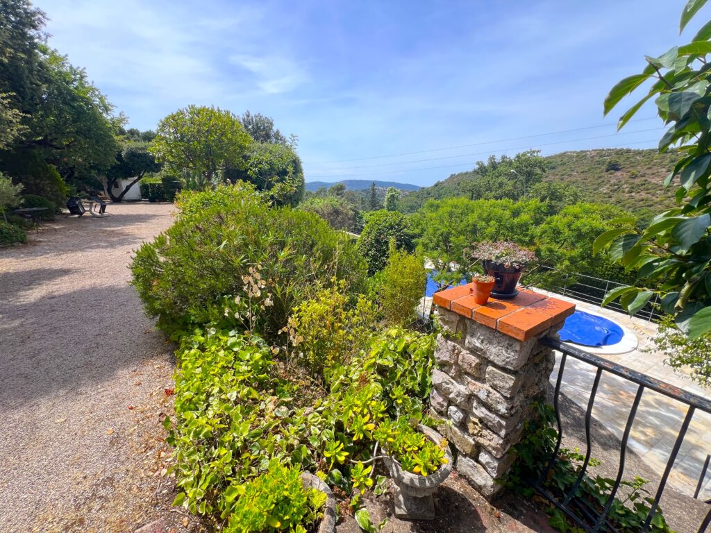Open view, quiet area in SAINT MARTIN DE PEILLE ISM Property