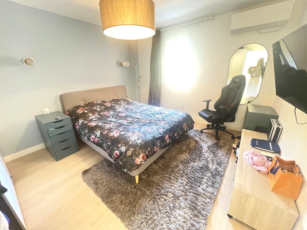 Vue mer panoramique, appartement proche de plage