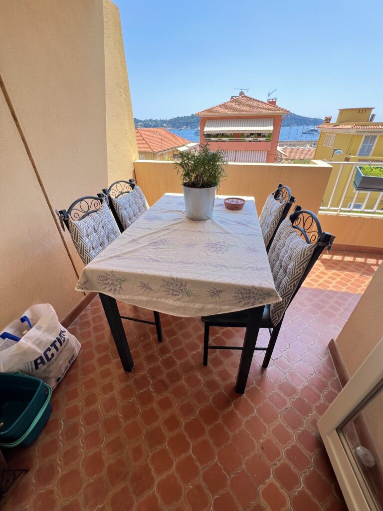 Vue mer, calme, terrasse , Villefranche-sur-mer ISM Property