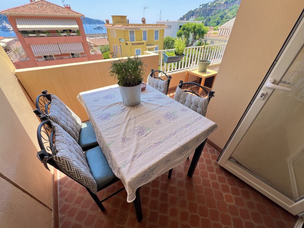 Vue mer, calme, terrasse , Villefranche-sur-mer ISM Property