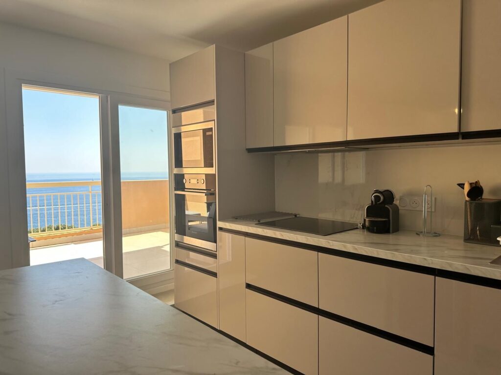 Open sea view, quiet area , near beach 
