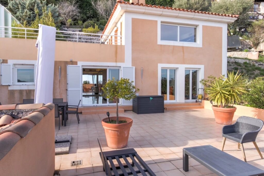 Open sea view, land , pool near Monaco ISM Property