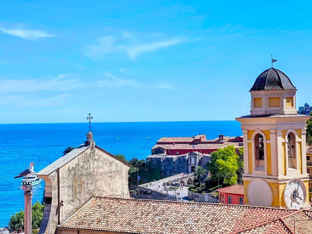 Open sea view, border beaches, old town of Villefranche sur mer ISM Property