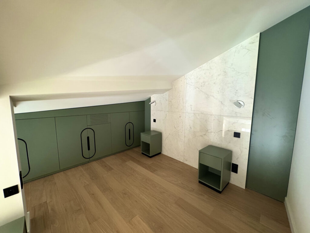 Town center, renovated , confortable apartment in Villefranche ISM Property