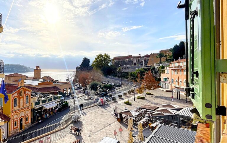 sea view, old town , near beaches in Villefranche sur mer ISM Property