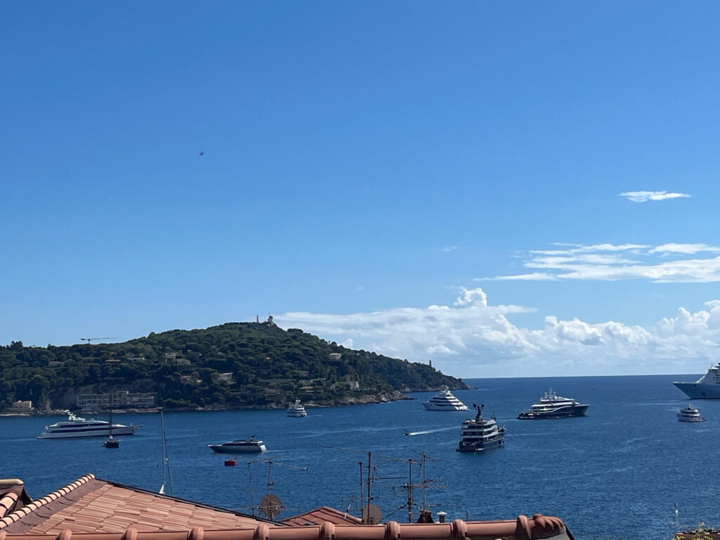 Near beaches, town centre ISM Property