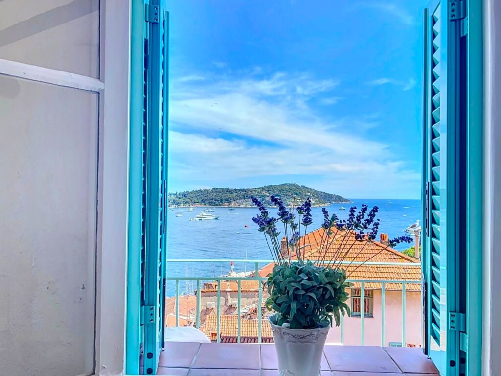 Open sea view, border beaches, old town of Villefranche sur mer ISM Property