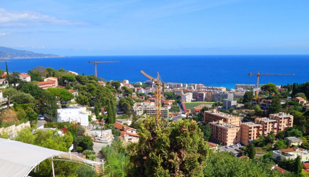 Vue mer panoramique, permit obtenu ISM Property