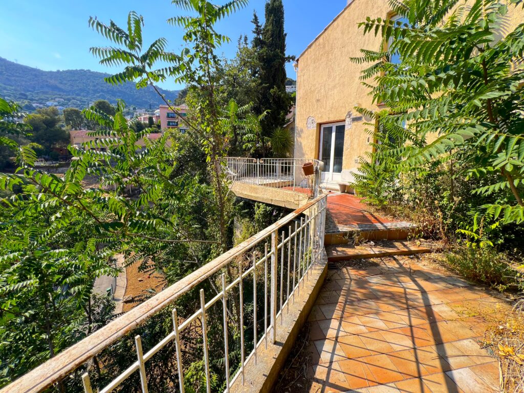 Limitrophe Monaco, villa à Beausoleil ISM Property
