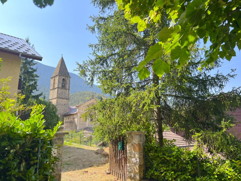VALDEBLORE ville ,vue , terrasse, proche station de ski La Colmiane ISM Property