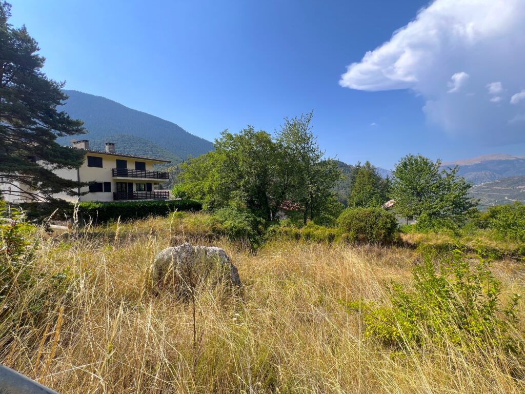 VALDEBLORE ville ,vue , terrasse, proche station de ski La Colmiane ISM Property
