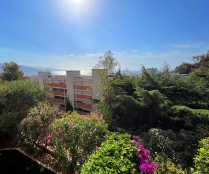 Vue mer, calme, Hameau de Roquebrune ISM Property