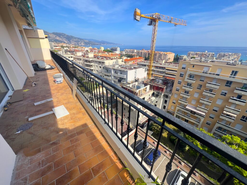 Open sea view, large terrace , town centre ISM Property