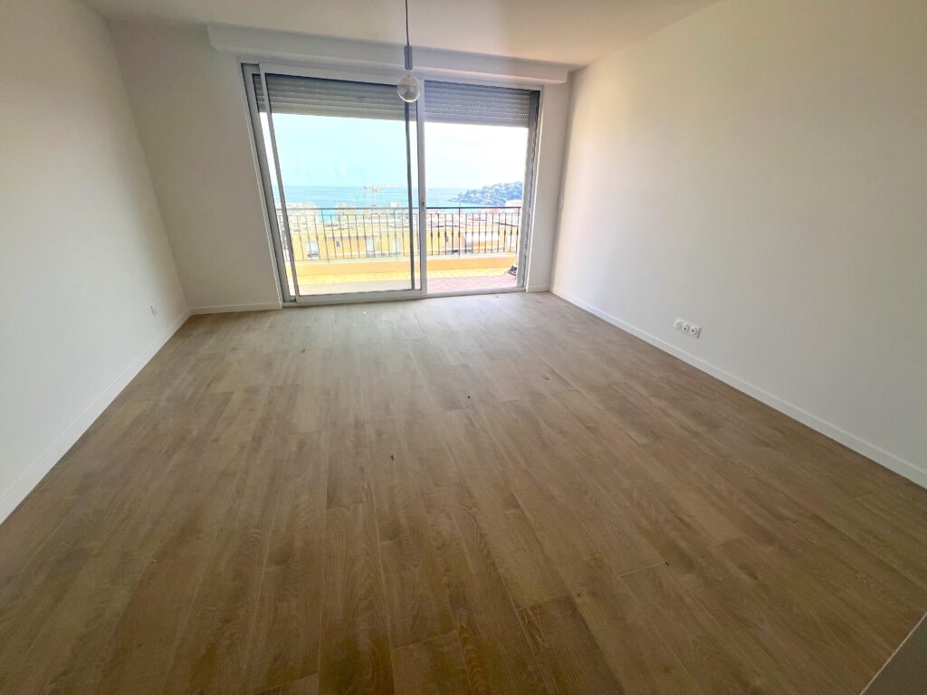 Open sea view, large terrace , town centre ISM Property