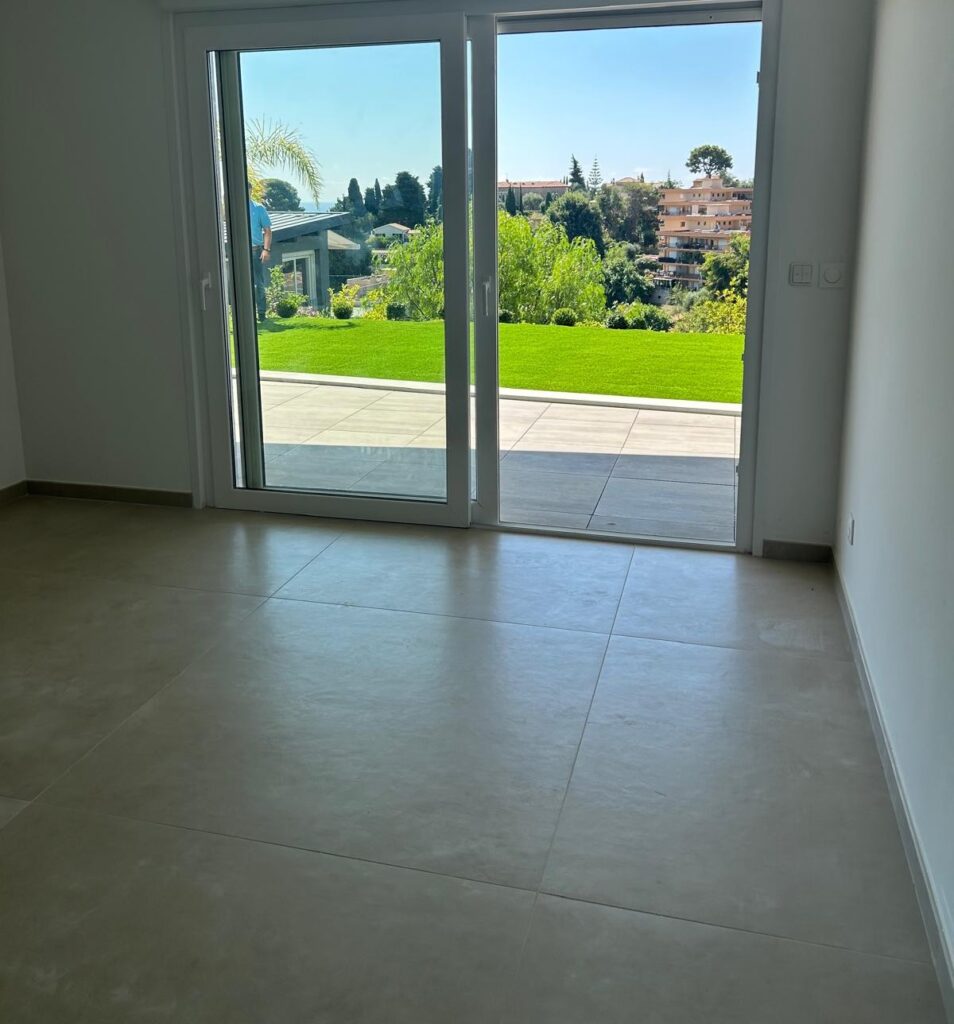 Jardin privatif, grande terrasse, centre ville ISM Property