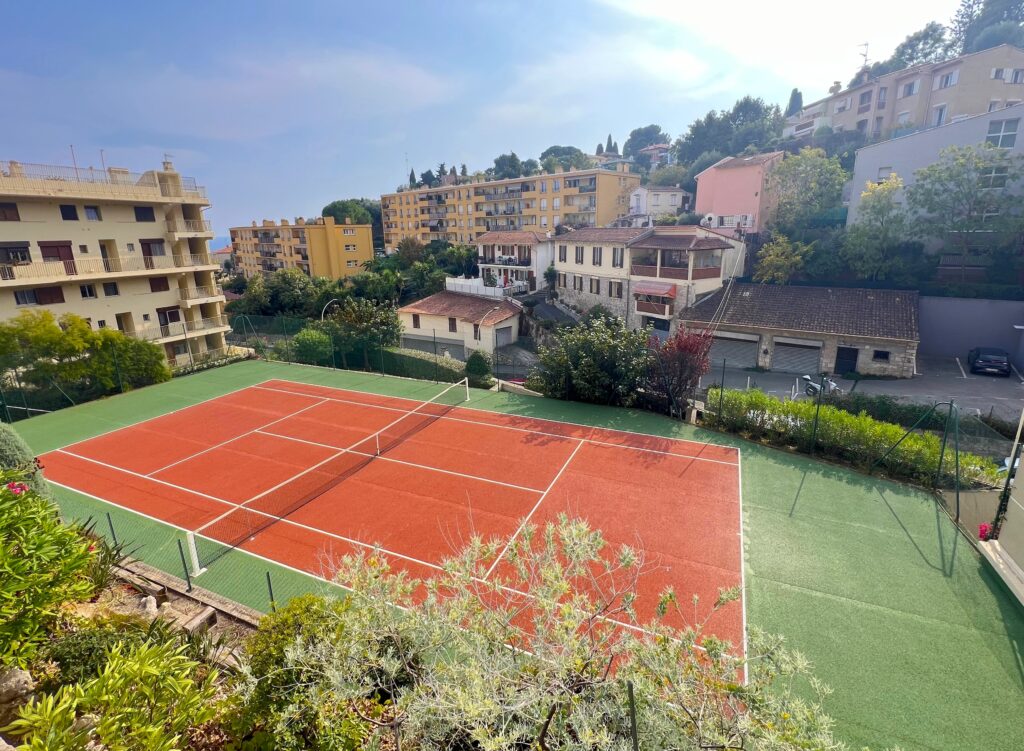 Proche MONACO, proche plages, grandes terrasses, calme ISM Property