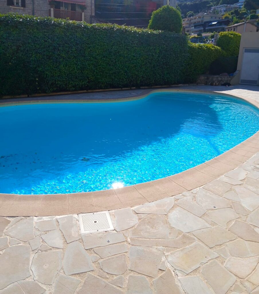 Proche MONACO, proche plages, grandes terrasses, calme ISM Property