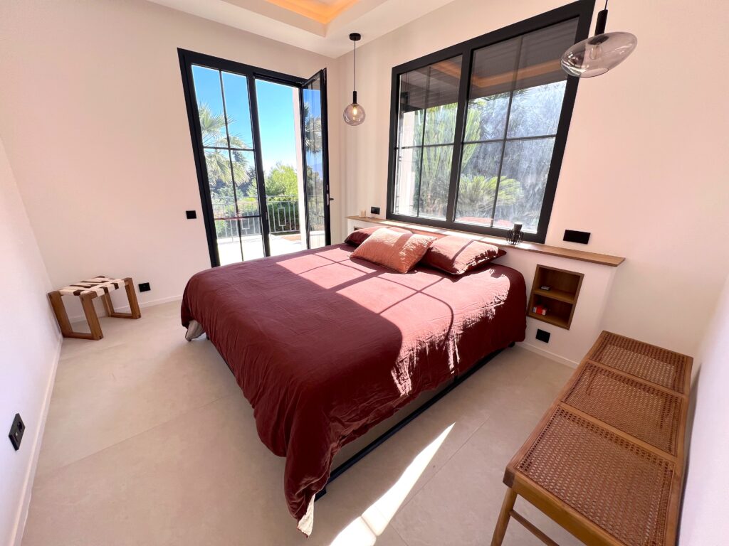 Open sea view, quiet area , large pool ISM Property