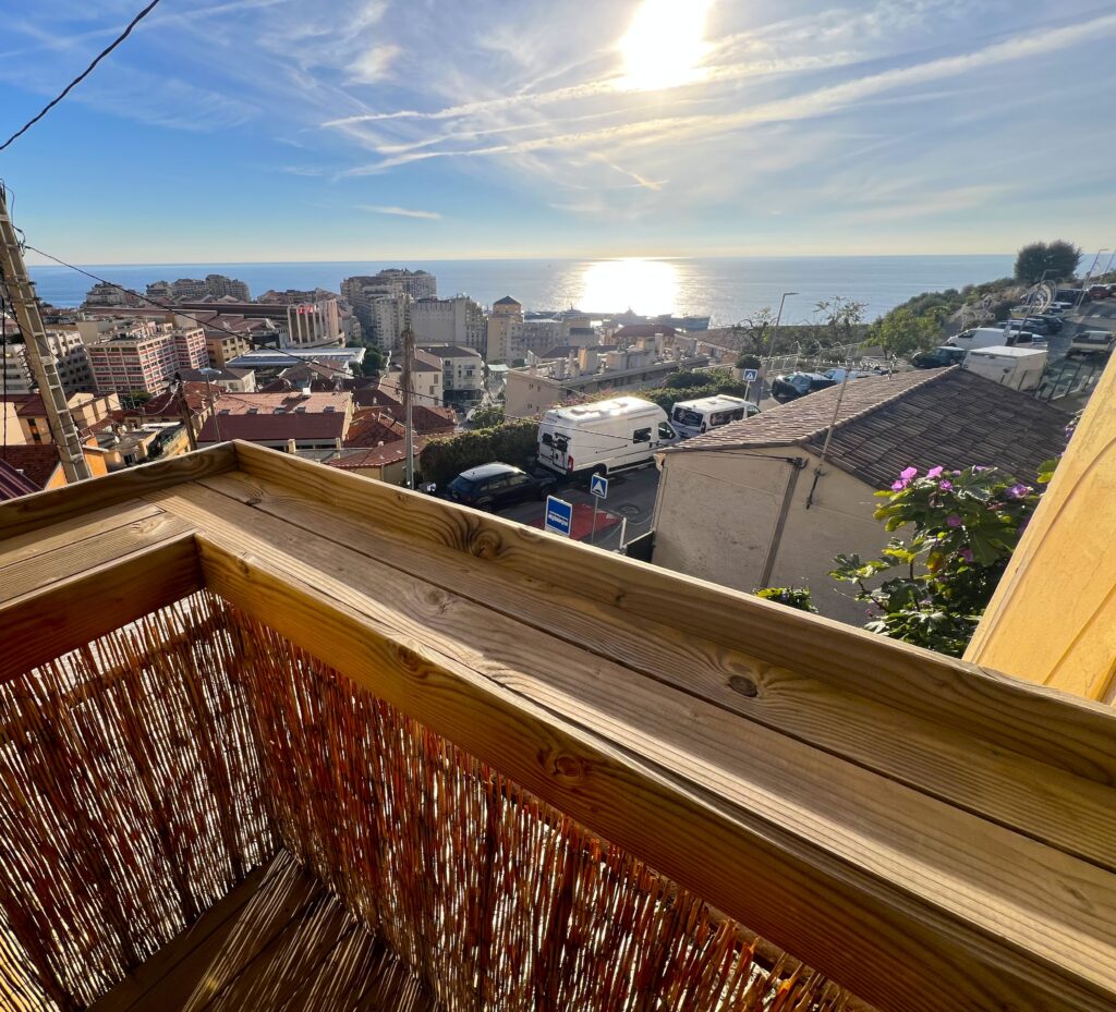 Open sea view, near beaches , Monaco next door. ISM Property