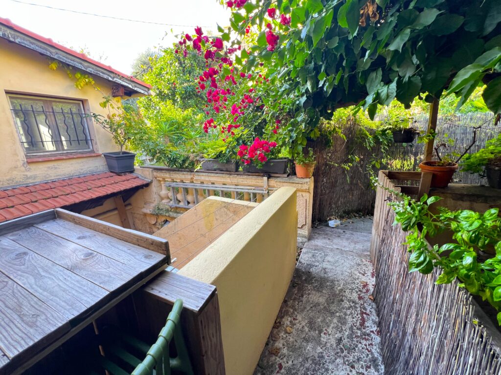 Open sea view, near beaches , Monaco next door. ISM Property