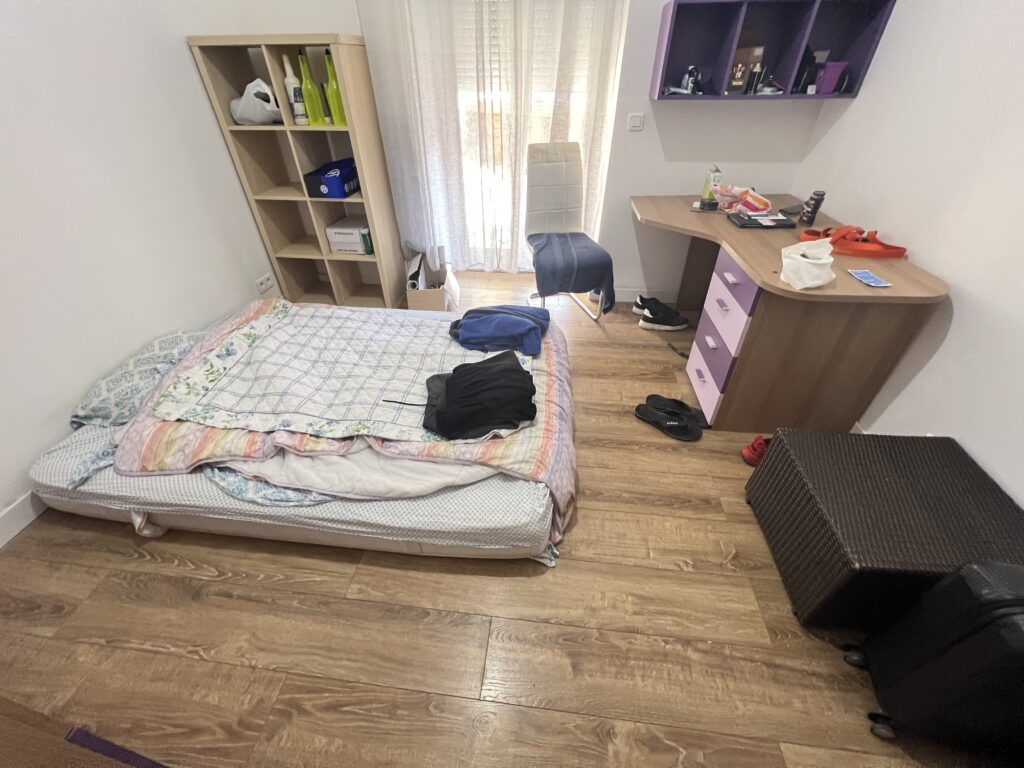 Border MONACO, larger terrace ISM Property